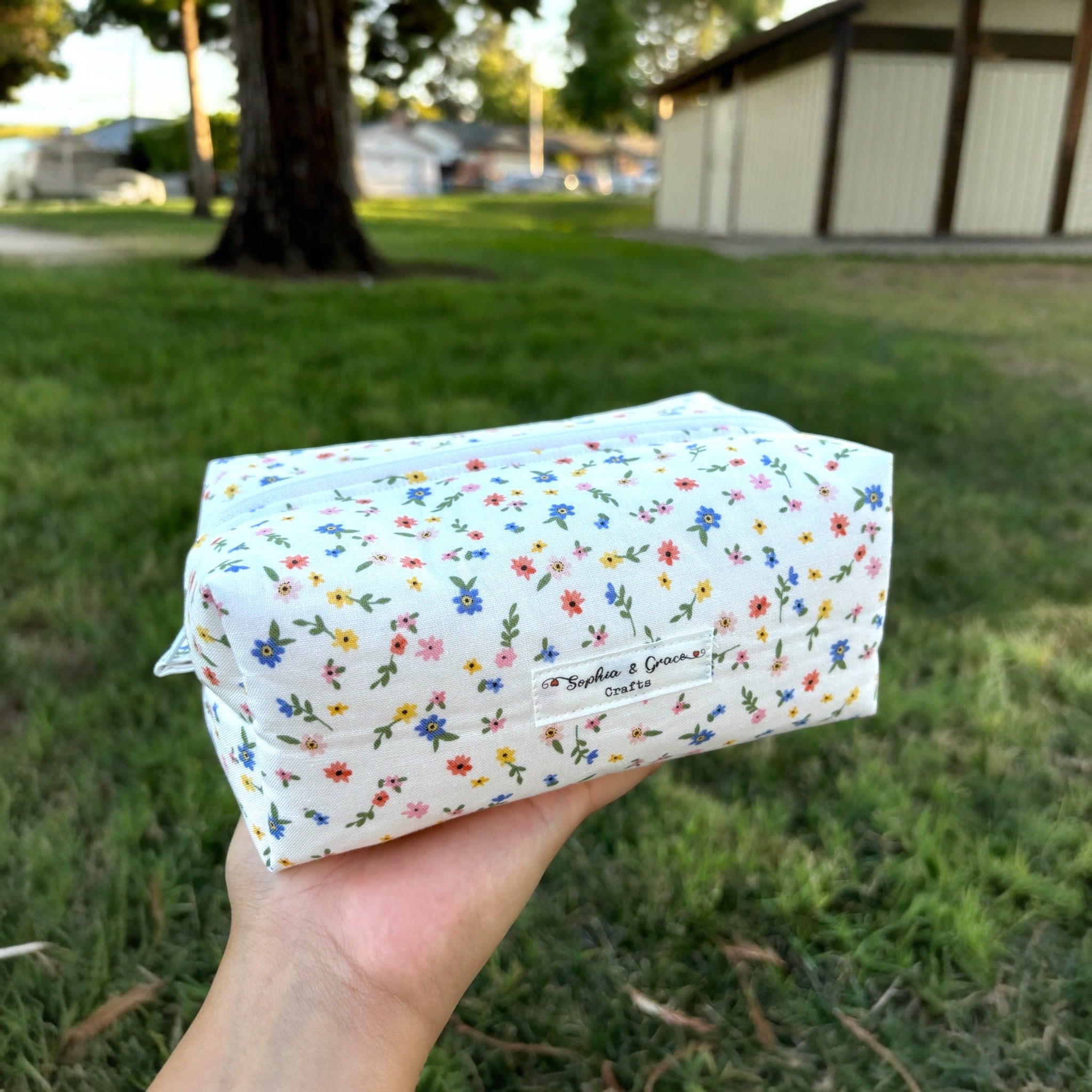 Wildflower Floral Make-Up Bag